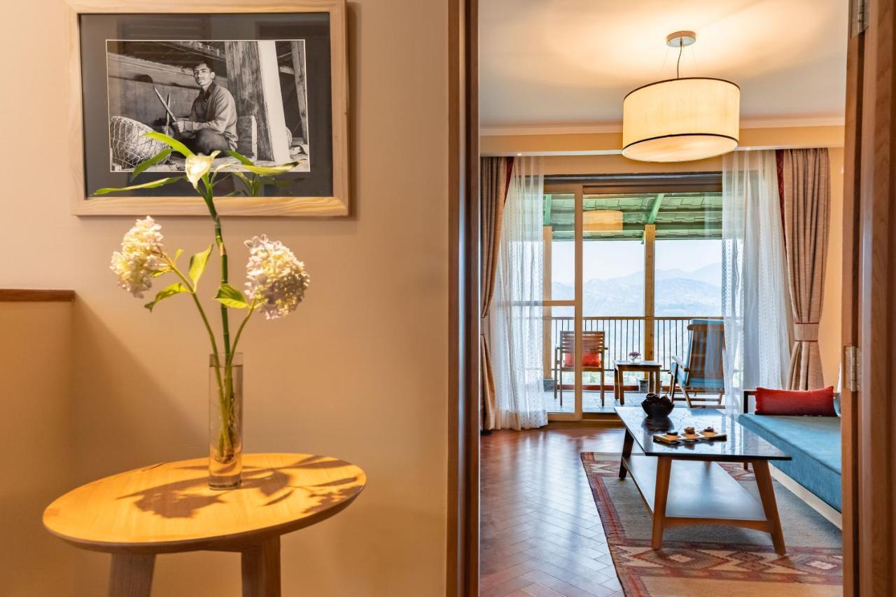 Taj Theog Resort & Spa Shimla Eksteriør billede