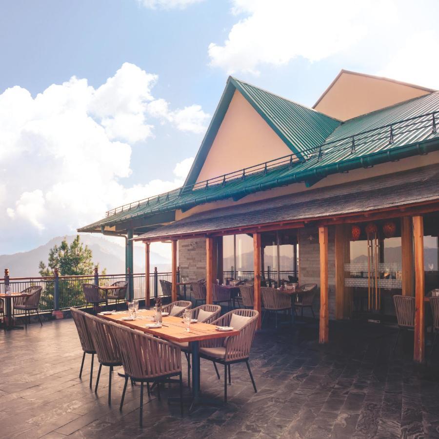 Taj Theog Resort & Spa Shimla Eksteriør billede